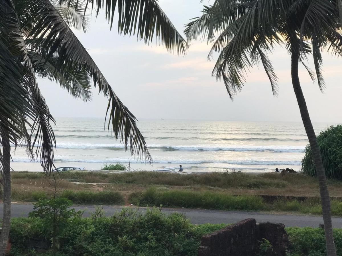 Corniche Beach Resort Mulappilangād Exterior photo