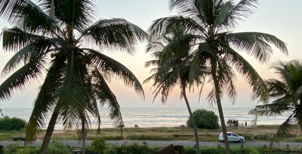 Corniche Beach Resort Mulappilangād Exterior photo